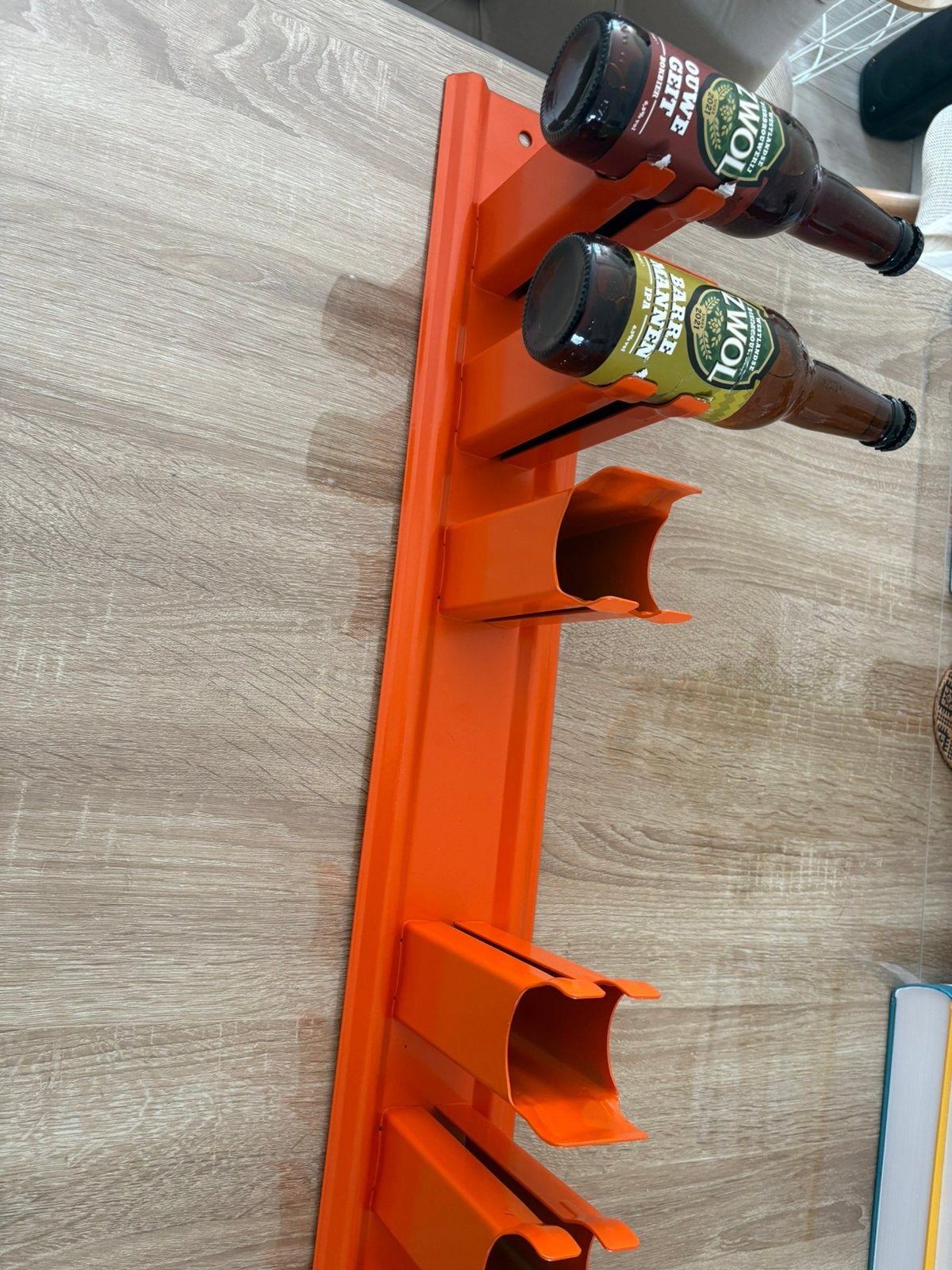 ophangbare bierfleshouder, Ophalen, 50 – 75, 5 tot 15 flessen, Zo goed als nieuw