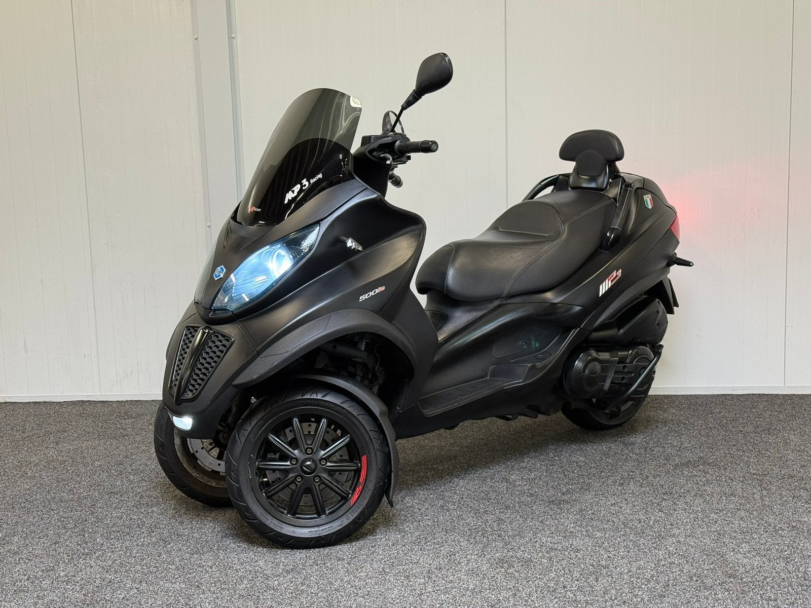 Piaggio MP 3 500 IE piaggio mp3 500,400,300 motor scooter, Bedrijf, Scooter