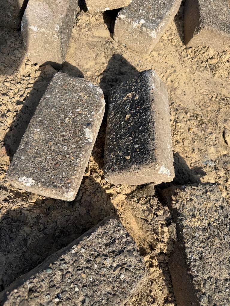 Gratis klinkers (ca. 80m2) zelf uithalen, Ophalen, Gebruikt, Klinkers, 10 m² of meer
