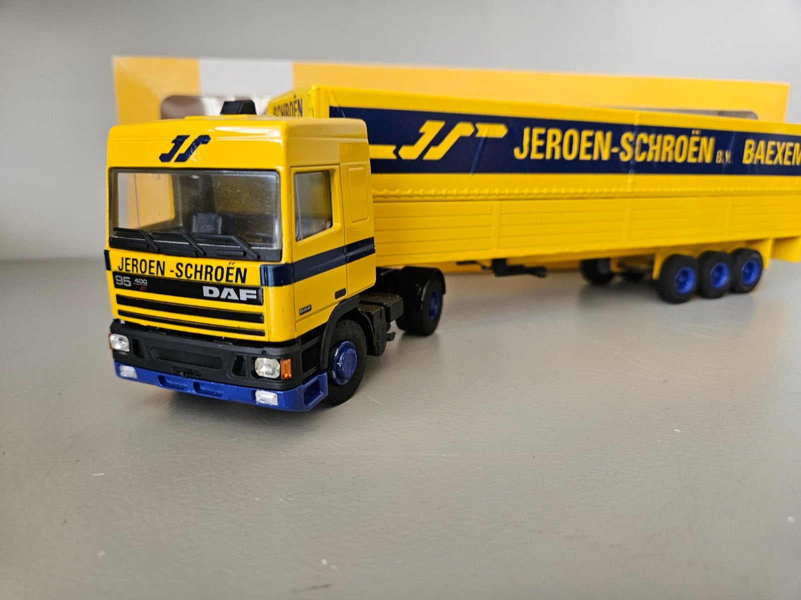 Lioncar Daf 95 Jeroen Schroen Baexem ovp, Ophalen of Verzenden, Zo goed als nieuw, Bus of Vrachtwagen, Lion Toys