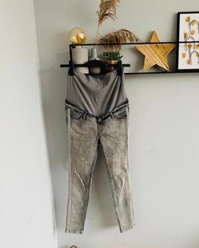 Jeans/ mama spijkerbroek/ lange broek van Noppies maat XS/34, Nieuw, Ophalen of Verzenden, Maat 34 (XS) of kleiner, Grijs