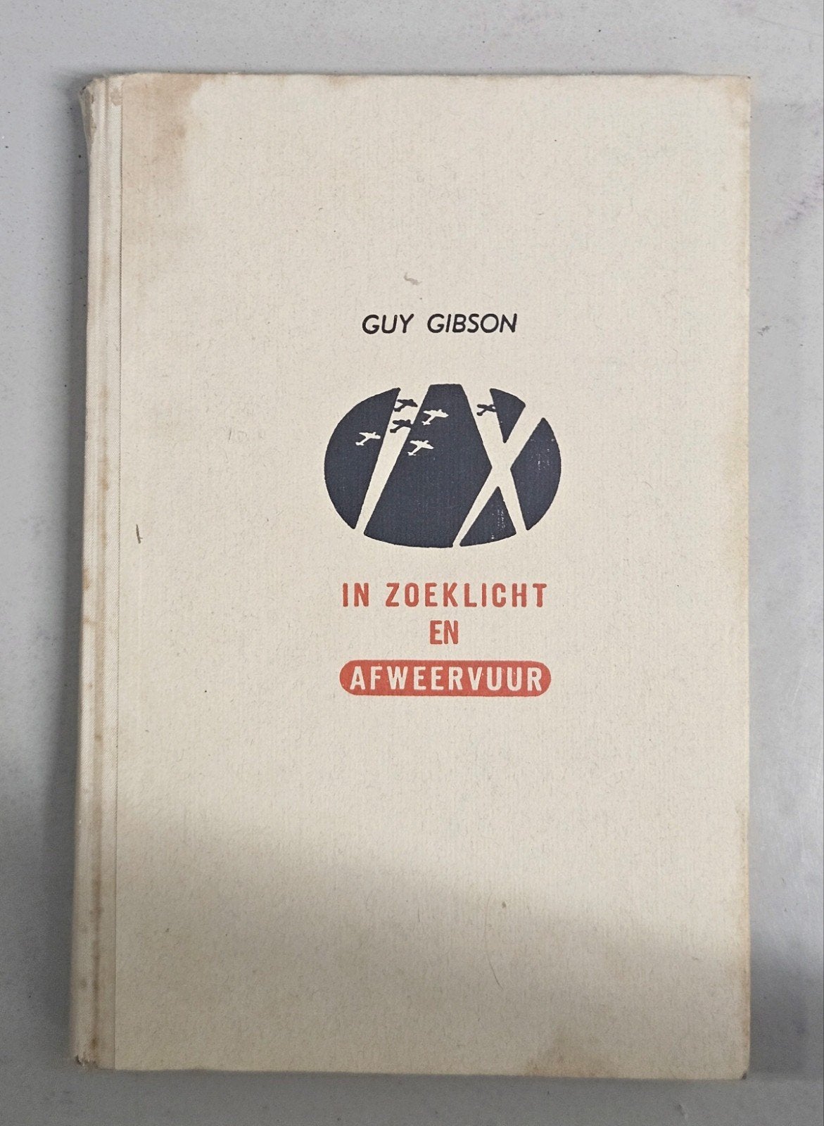 In zoeklicht en afweervuur, Ophalen of Verzenden, Guy Gibson, Luchtmacht, Tweede Wereldoorlog