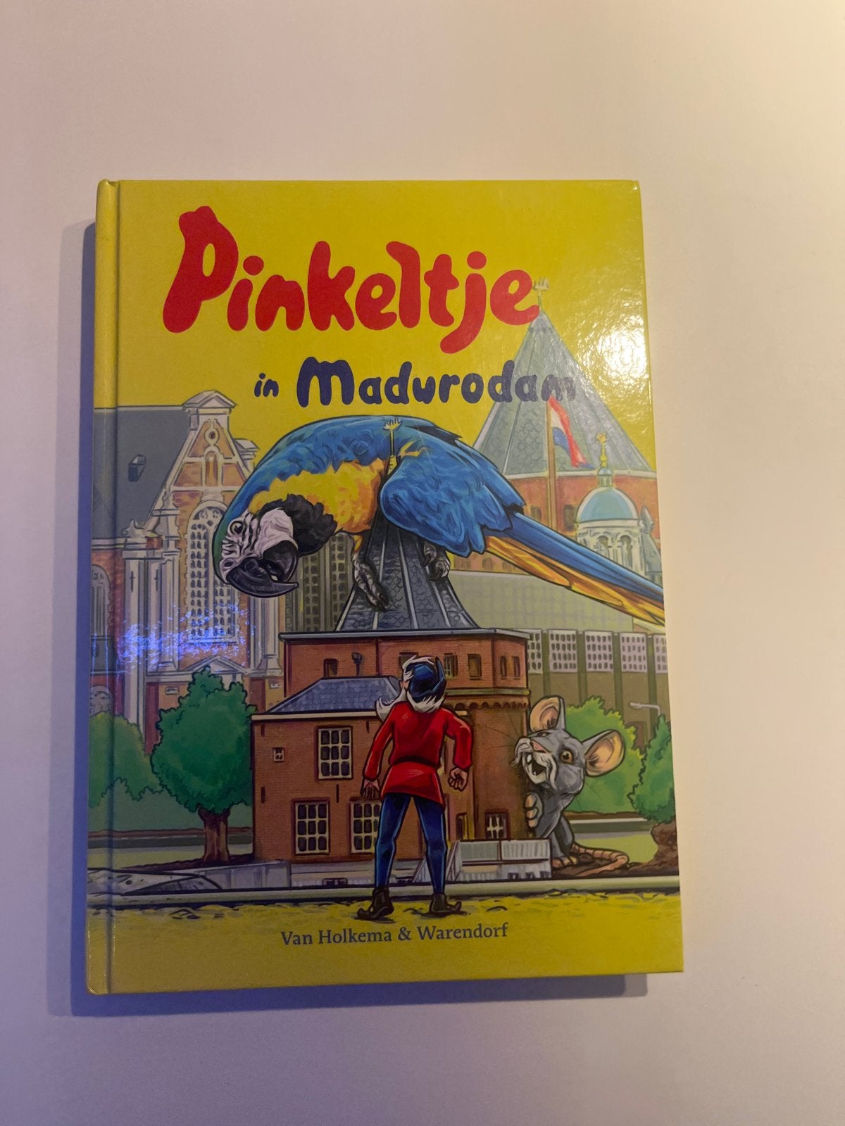 Pinkeltje in Madurodam - Avontuurlijk kinderboek, Ophalen of Verzenden, Zo goed als nieuw, Fictie algemeen