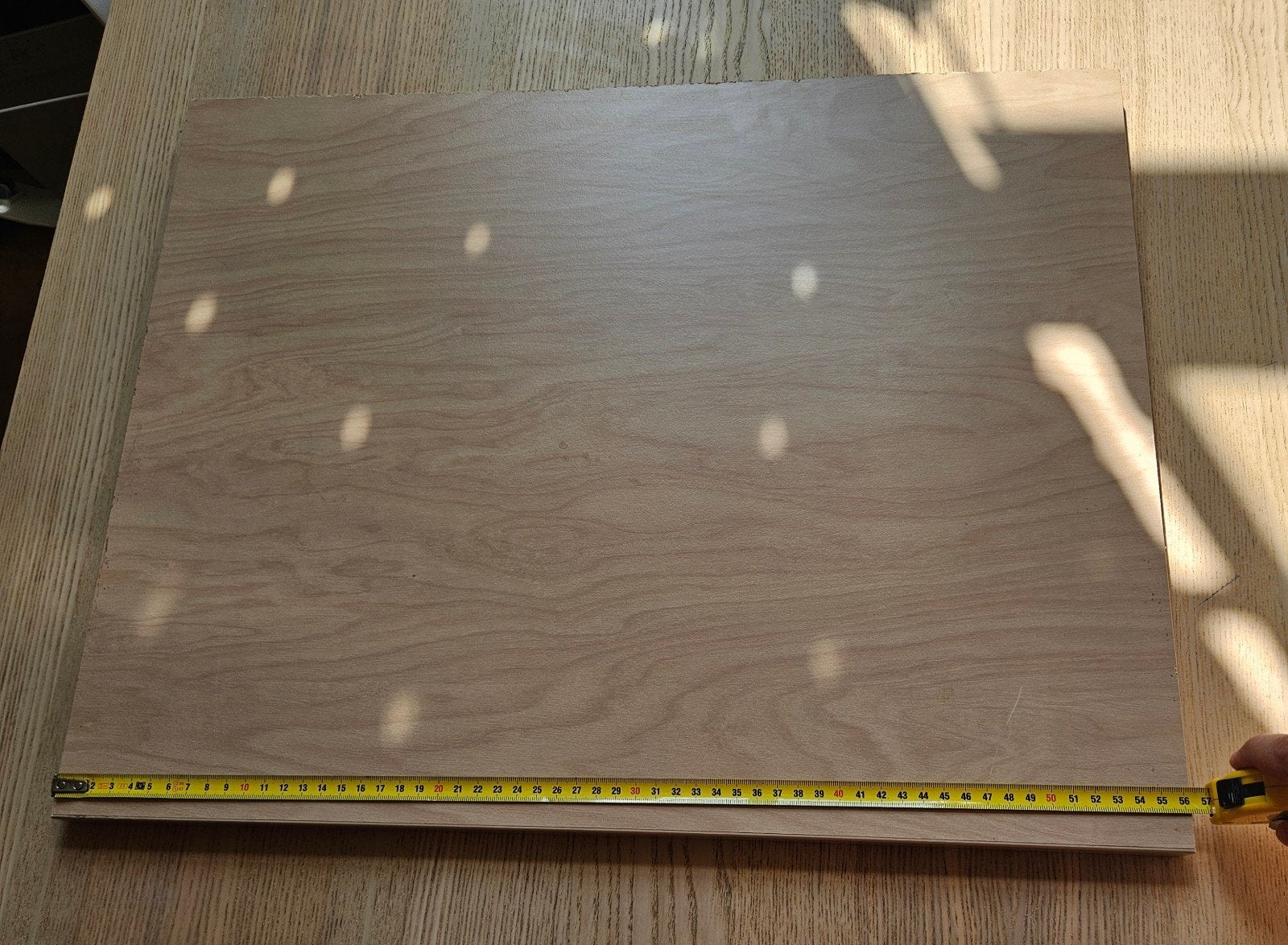 Houten plank 56,3 x 44,7 x 2,0 cm, Doe-het-zelf en Verbouw, Hout en Planken, Ophalen, Minder dan 25 mm, Zo goed als nieuw, Plank