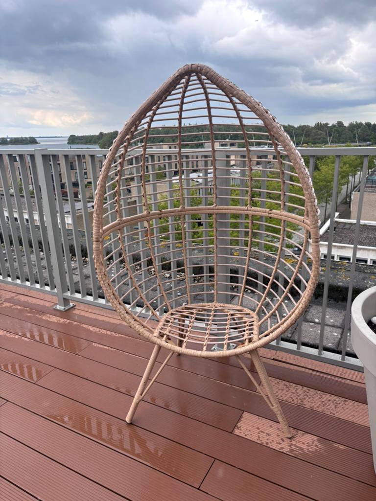 Egg chair naturel, Ophalen, Zo goed als nieuw