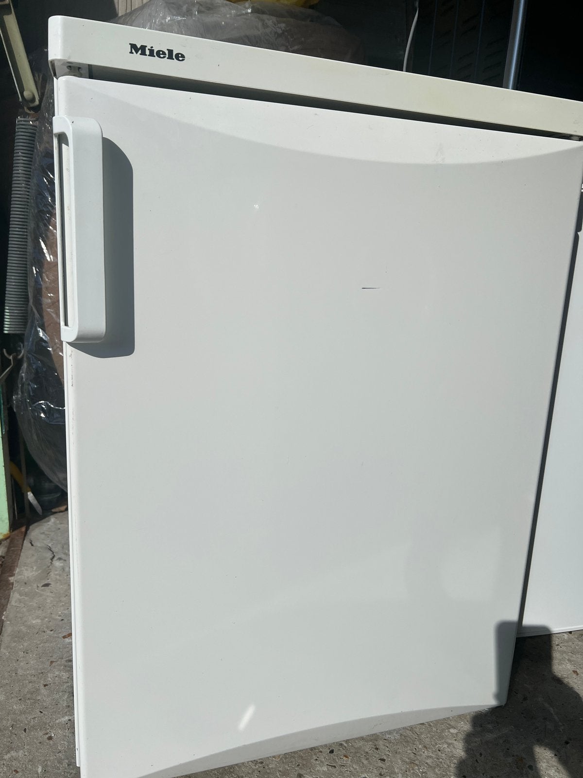 Miele Koelkast 85x60 cm. Als nieuw en netjes, Ophalen, Zonder vriesvak, 200 liter of meer, 160 cm of meer