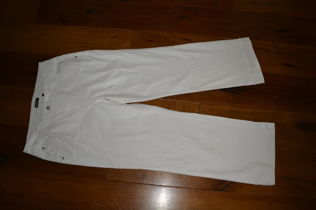 Ulla Popken, mooie witte jeans broek, wijde pijp, mt 46, Kleding | Dames, Spijkerbroeken en Jeans, Wit, Overige jeansmaten, Ulla Popken