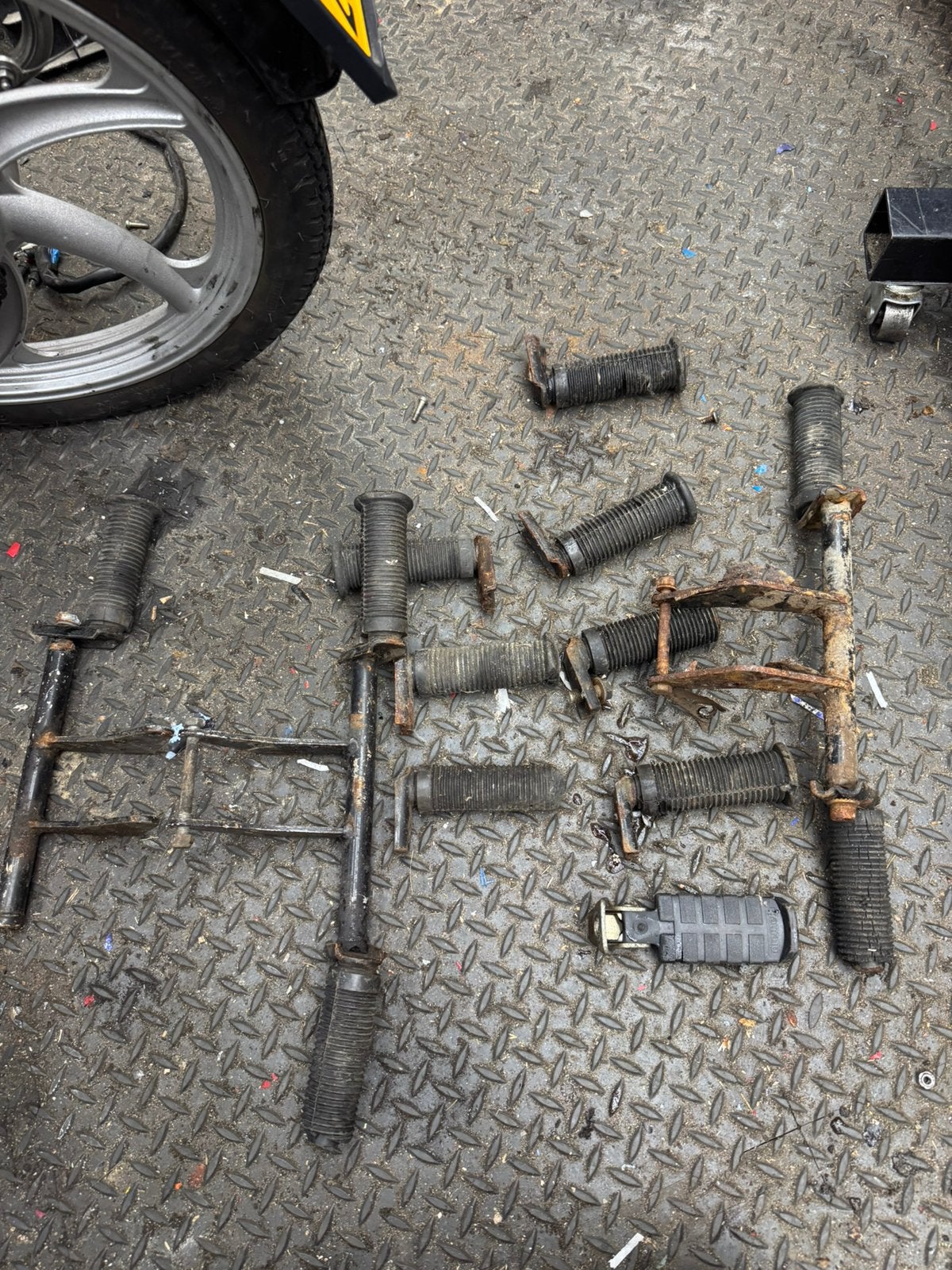 Voetsteunen tomos, Motoren, Onderdelen | Harley-Davidson, Ophalen of Verzenden