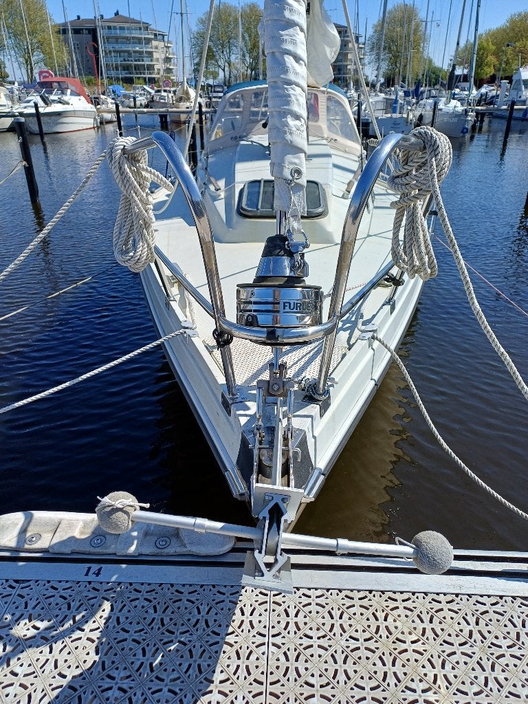 Vaarklaar goed onderhouden 9 mtr zeiljacht te koop, Watersport en Boten, 16 pk, Gebruikt, Tourjacht of cruiser, Diesel