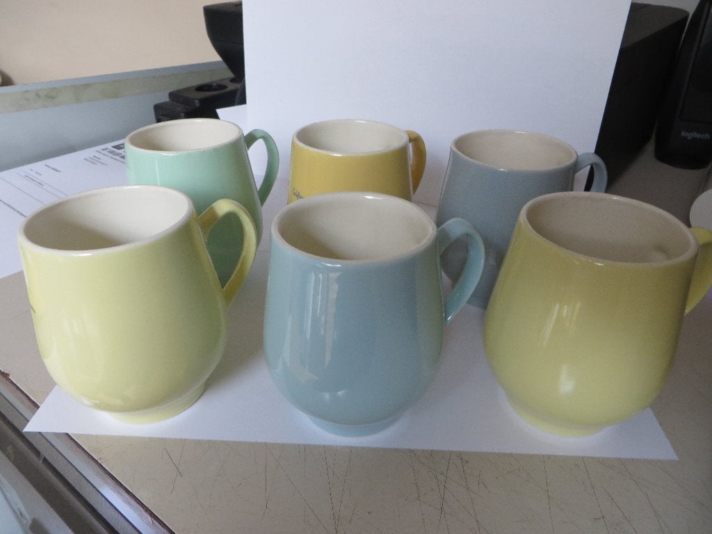 KOFFIE MOKKEN JAREN 60/ 70, Gebruikt, Ophalen of Verzenden, Overige stijlen, Kop(pen) en/of Schotel(s)