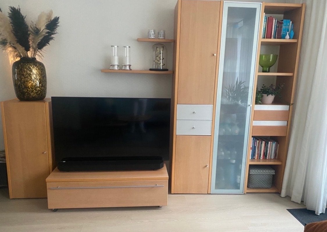 Hulsta wandmeubel - Complete set voor woonkamer, Ophalen, 250 tot 300 cm, Gebruikt, 200 cm of meer