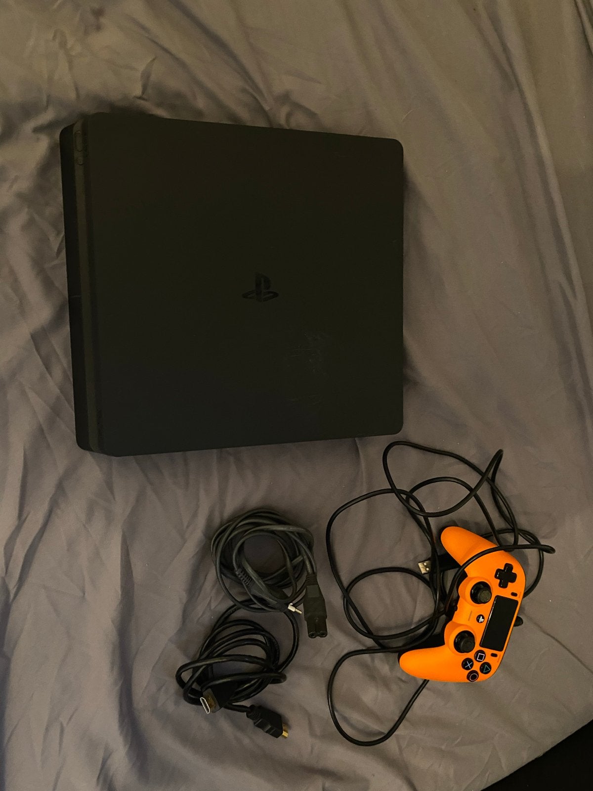 PlayStation 4 Slim 1tb - Goede staat met controller, Ophalen, Zo goed als nieuw, 1 TB, Met 1 controller