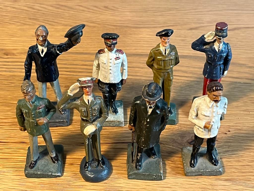 Durso WOII leiders 8 figuren Stalin Churchill Roosevelt, Verzenden, Zo goed als nieuw, 1:35 tot 1:50