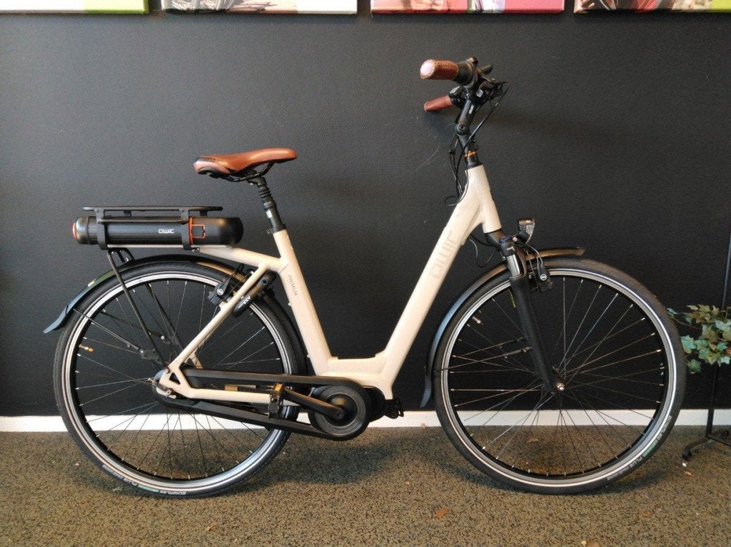 Qwic Premium Mn7 | Dames 54 | 417 WH | 6525 km Dames Maple S, Fietsen en Brommers, Elektrische fietsen, Qwic, Gebruikt, -, - 0
-, NL