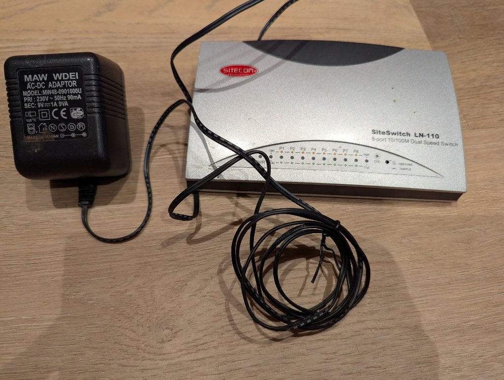 Sitecom SiteSwitch LN-110, Computers en Software, Verzenden, Gebruikt