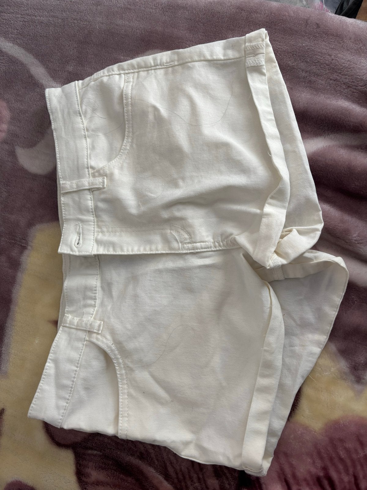 Witte korte broek H&M Divided maat 40, Kleding | Dames, Maat 38/40 (M), Kort, Wit, Ophalen of Verzenden