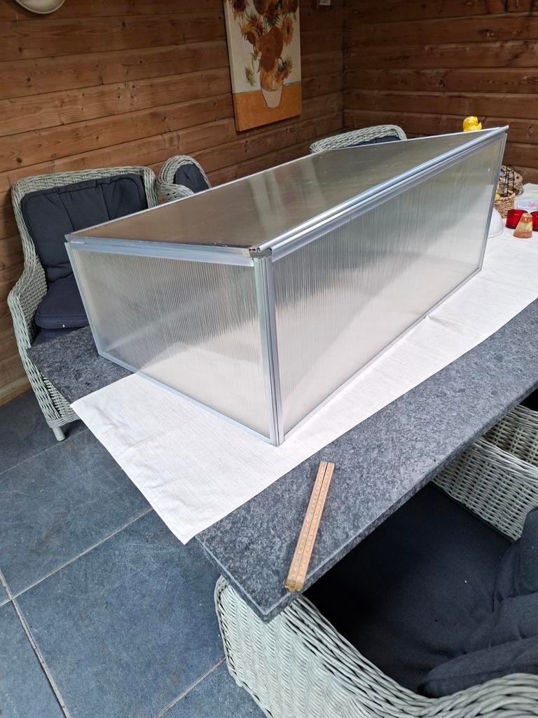 Kweekkasje afm 100x60 cm hoog30cm prijs 30 euro zelf ophalen, Tuin en Terras, Kweekspullen, Ophalen, Zo goed als nieuw, Kweekbak