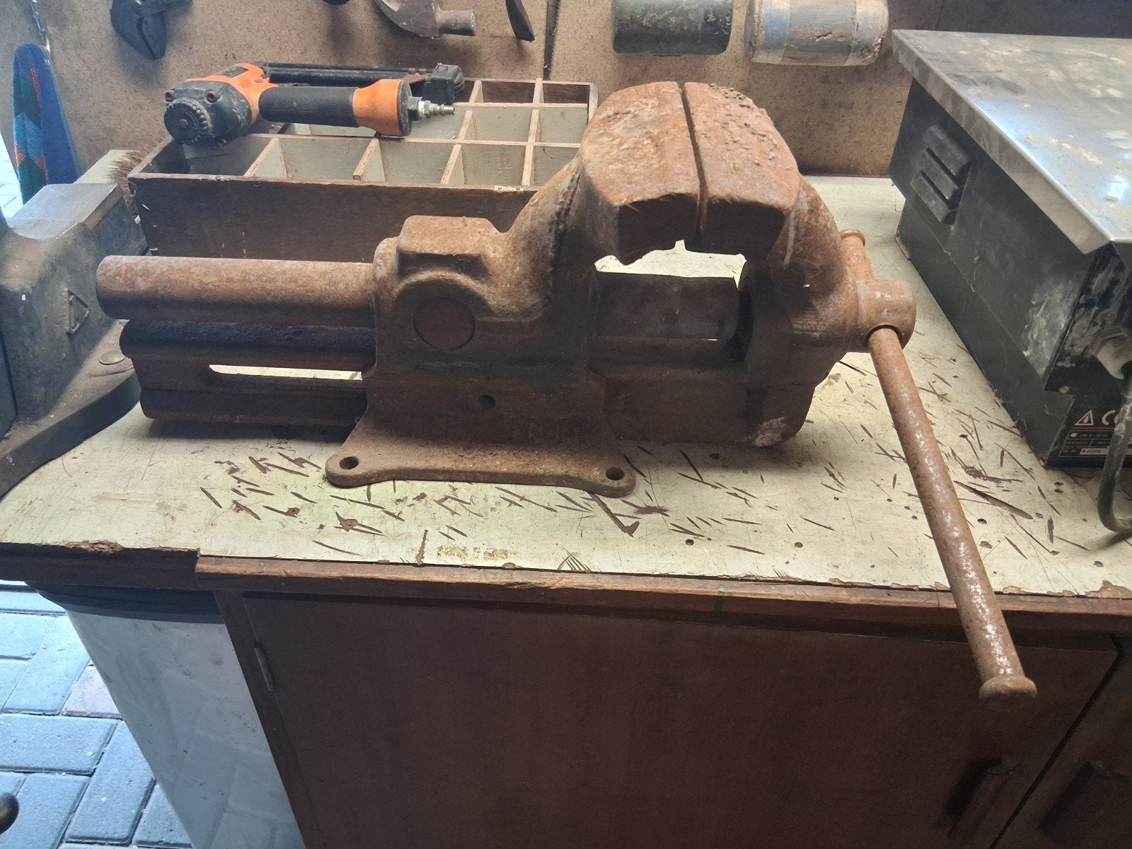 bankschroef zwaar, Doe-het-zelf en Verbouw, Ophalen, Gebruikt, Minder dan 70 cm, Bankschroef