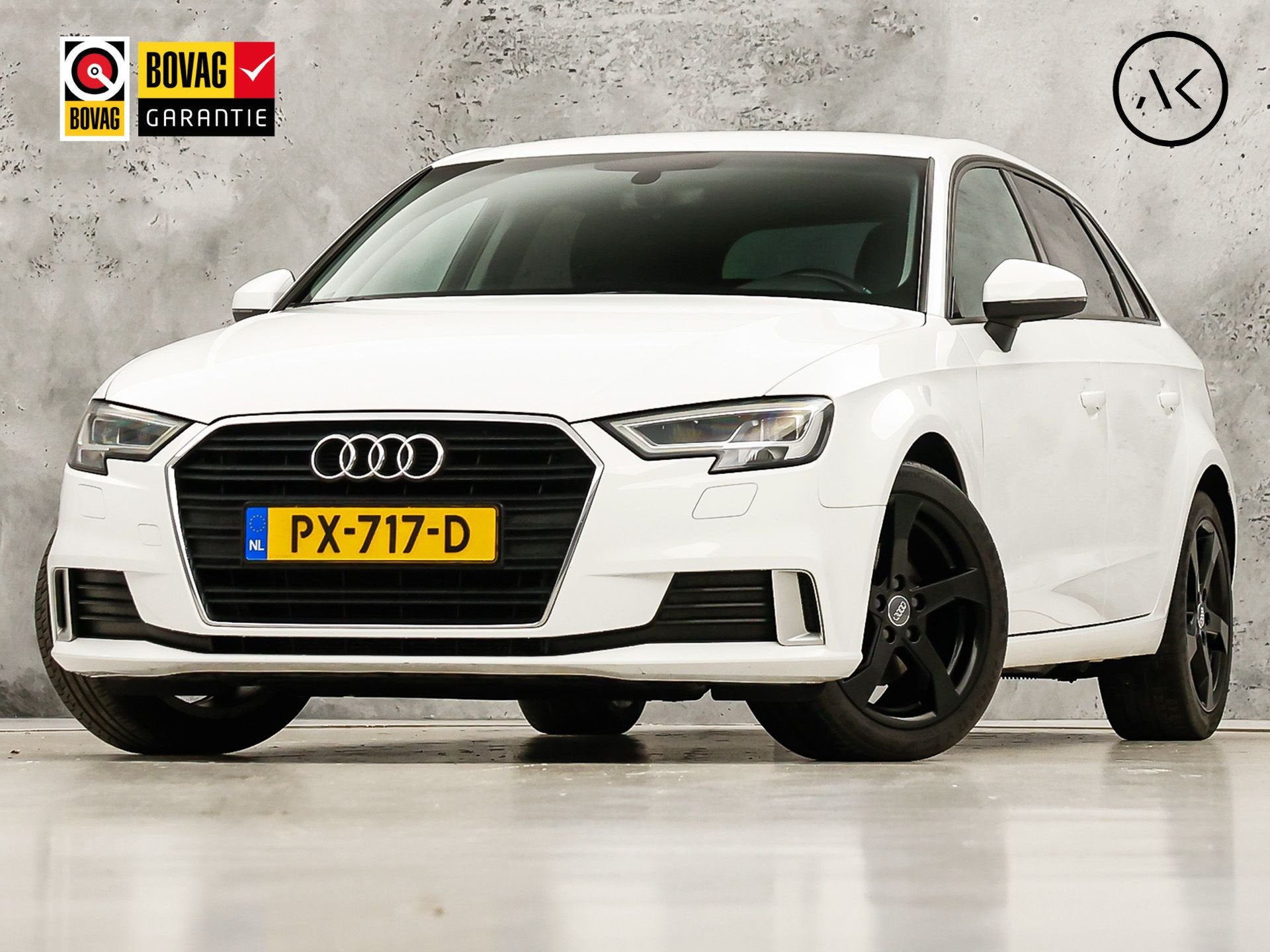 Audi A3 Sportback 1.0 TFSI Sport (GROOT NAVI, DYNAMISCHE KNI, Auto's, 12 maanden, Stof, Gebruikt, Wit