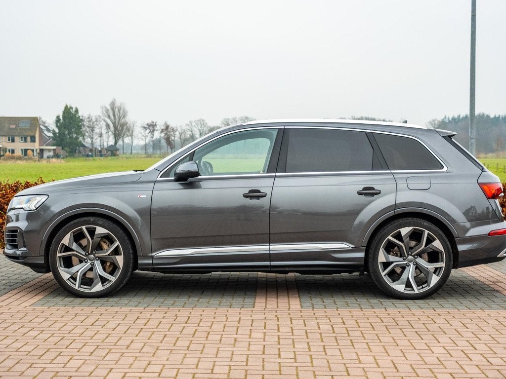 Audi Q7 55 TFSIe quattro Pro Line Plus S-Line (bj 2020), Auto's, Automaat, Dealer onderhouden, 2995 cc, Adaptive Cruise Control