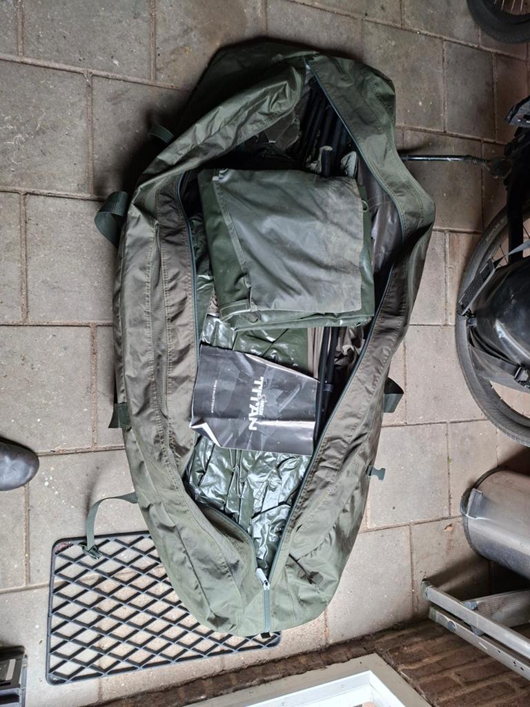 Nash Titan T2 met groundsheet - Zeer goede staat, Caravans en Kamperen, Ophalen of Verzenden, Zo goed als nieuw, Tot en met 2