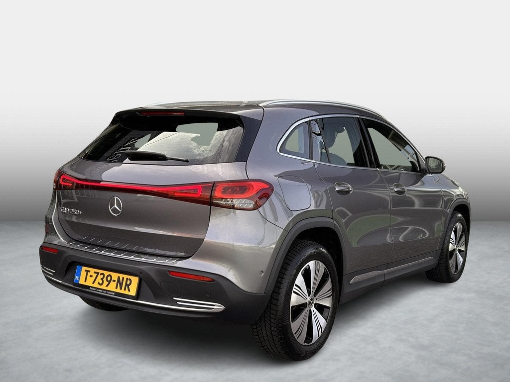 Mercedes-Benz EQA 250+ Business Line 71 kWh | Achteruitrijca, Gebruikt, 750 kg, Leder en Stof, Origineel Nederlands