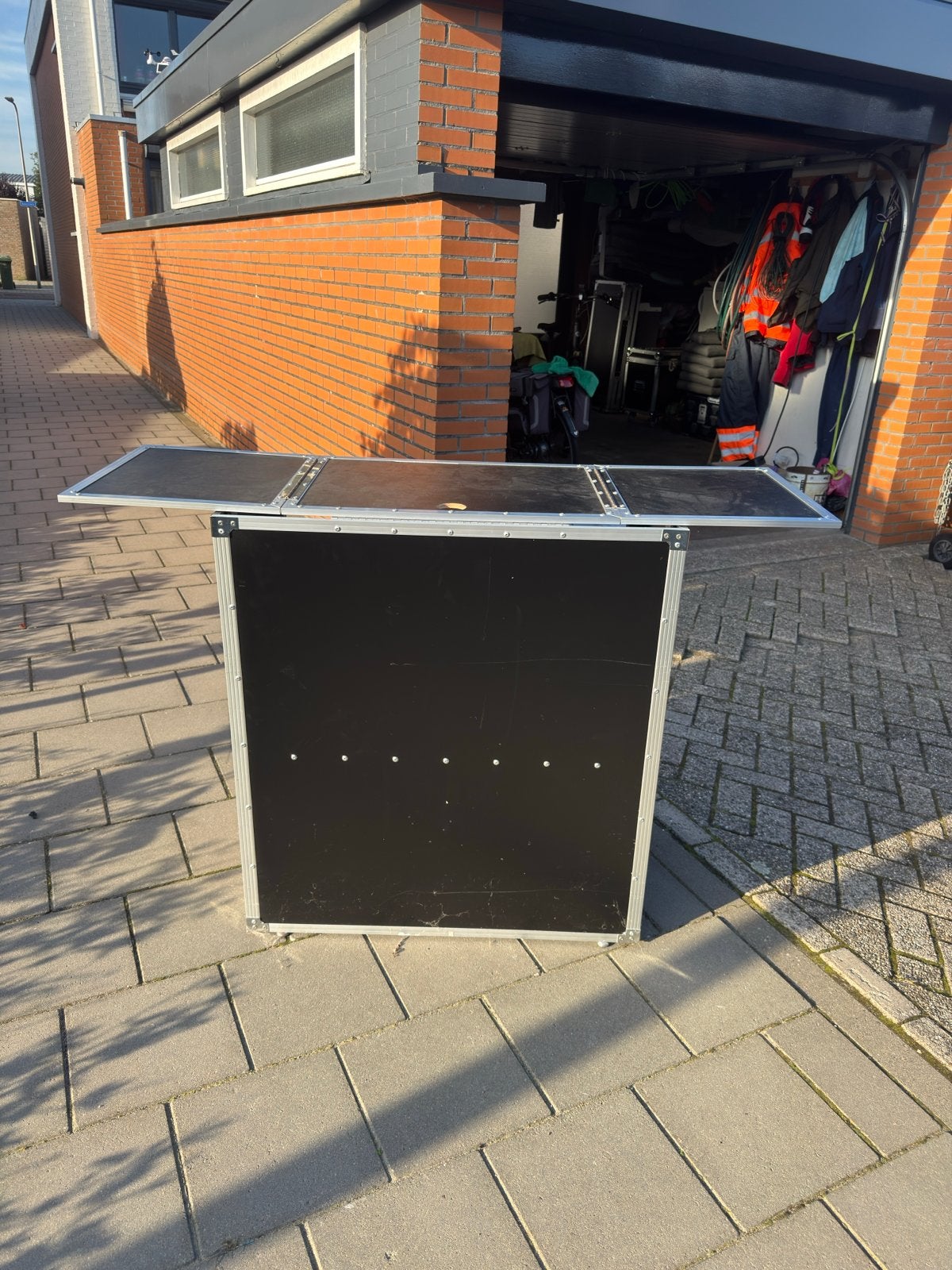 Compacte en uitklapbare DJ booth - Zo goed als nieuw, Ophalen, Zo goed als nieuw