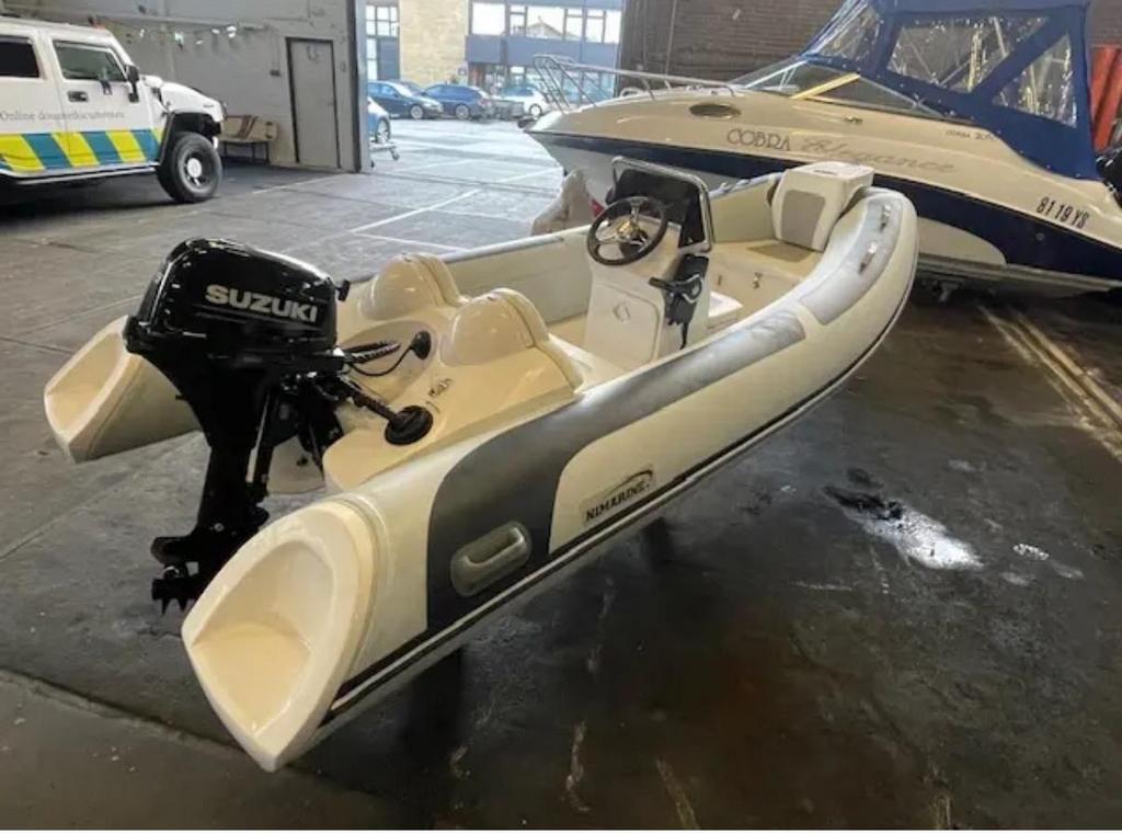 Nimarine MX401 RIB met 20pk Suzuki buitenboordmotor Bj:2022, Watersport en Boten, Rubberboten, Nimarine, Ophalen, Polyester/glasvezel