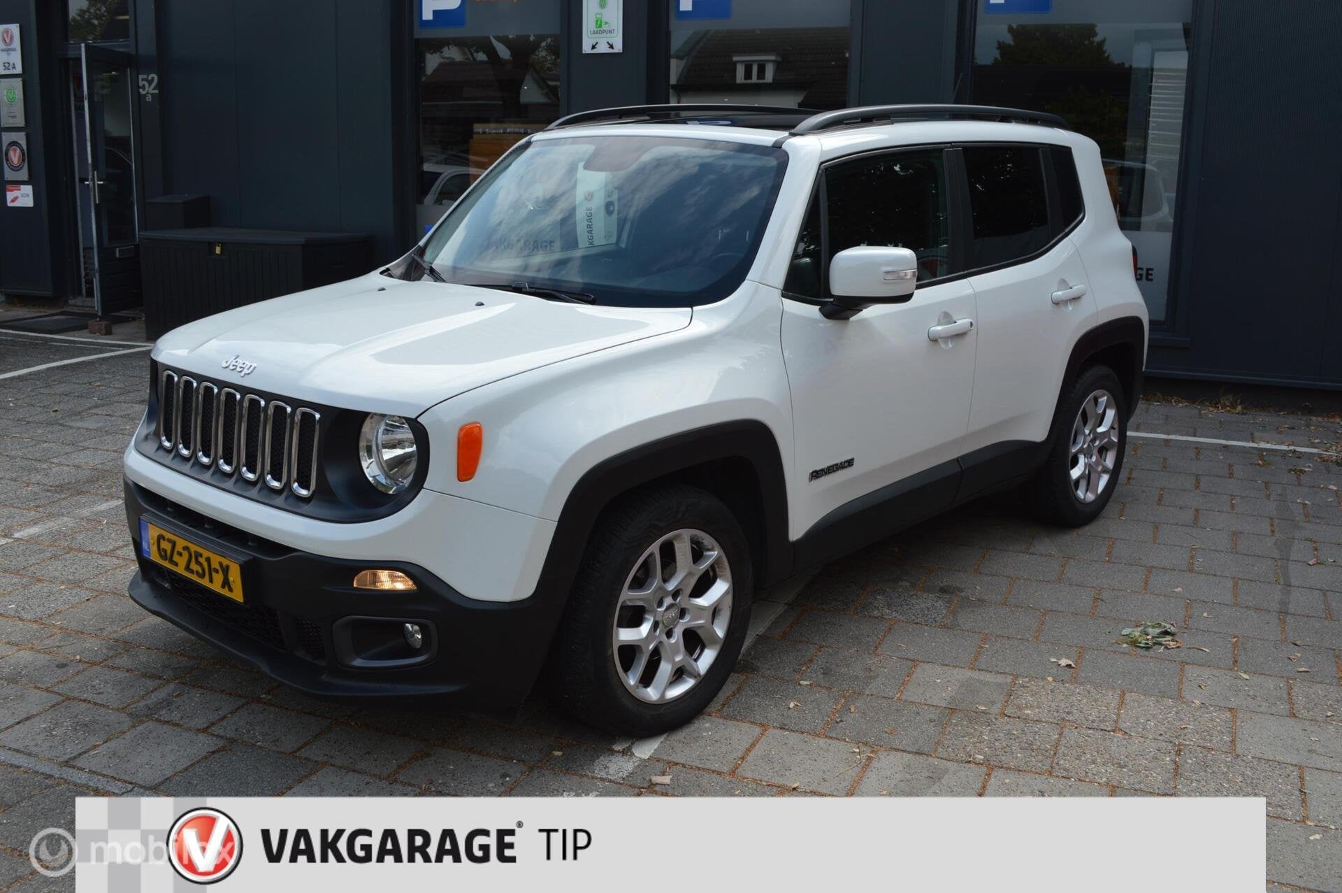 Jeep Renegade 1.4 MultiAir Longitude /Pano, Gebruikt, 4 cilinders, Wit, Origineel Nederlands