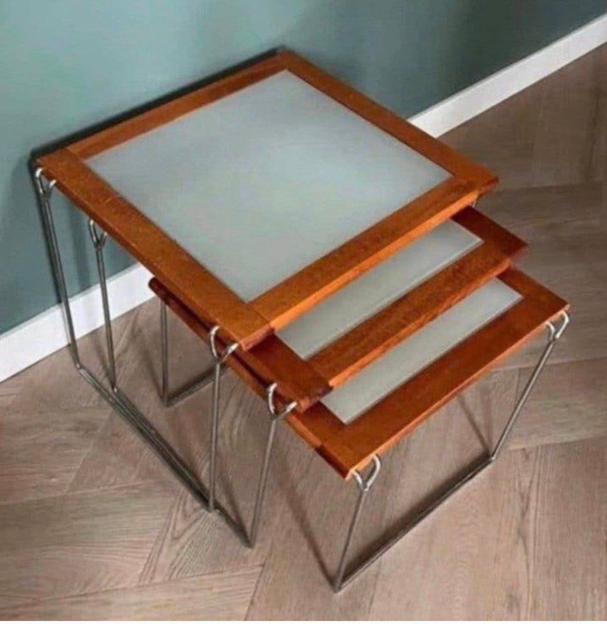 Set van bijzettafels ontworpen door Hyllinge Møbler, Ophalen, Minder dan 45 cm, Minder dan 55 cm, Rechthoekig