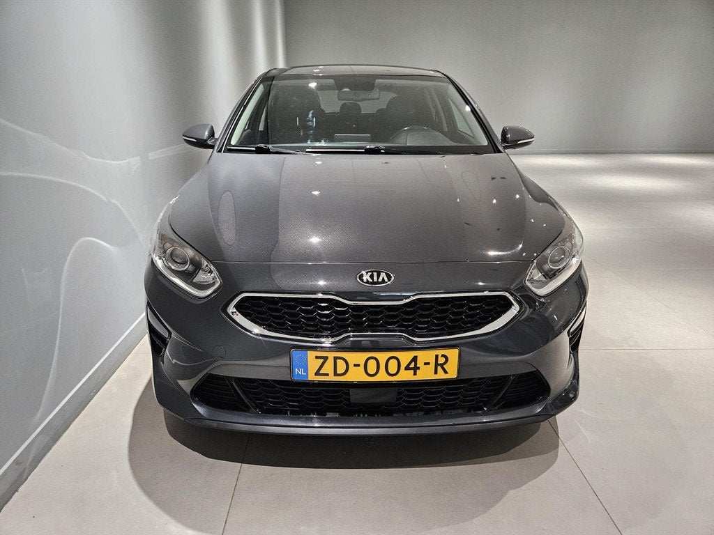 KIA Ceed 1.0 T-GDi 120pk DynamicPlusLine 18 inch LMV, Voorwielaandrijving, 12 maanden, Gebruikt, Lichtsensor