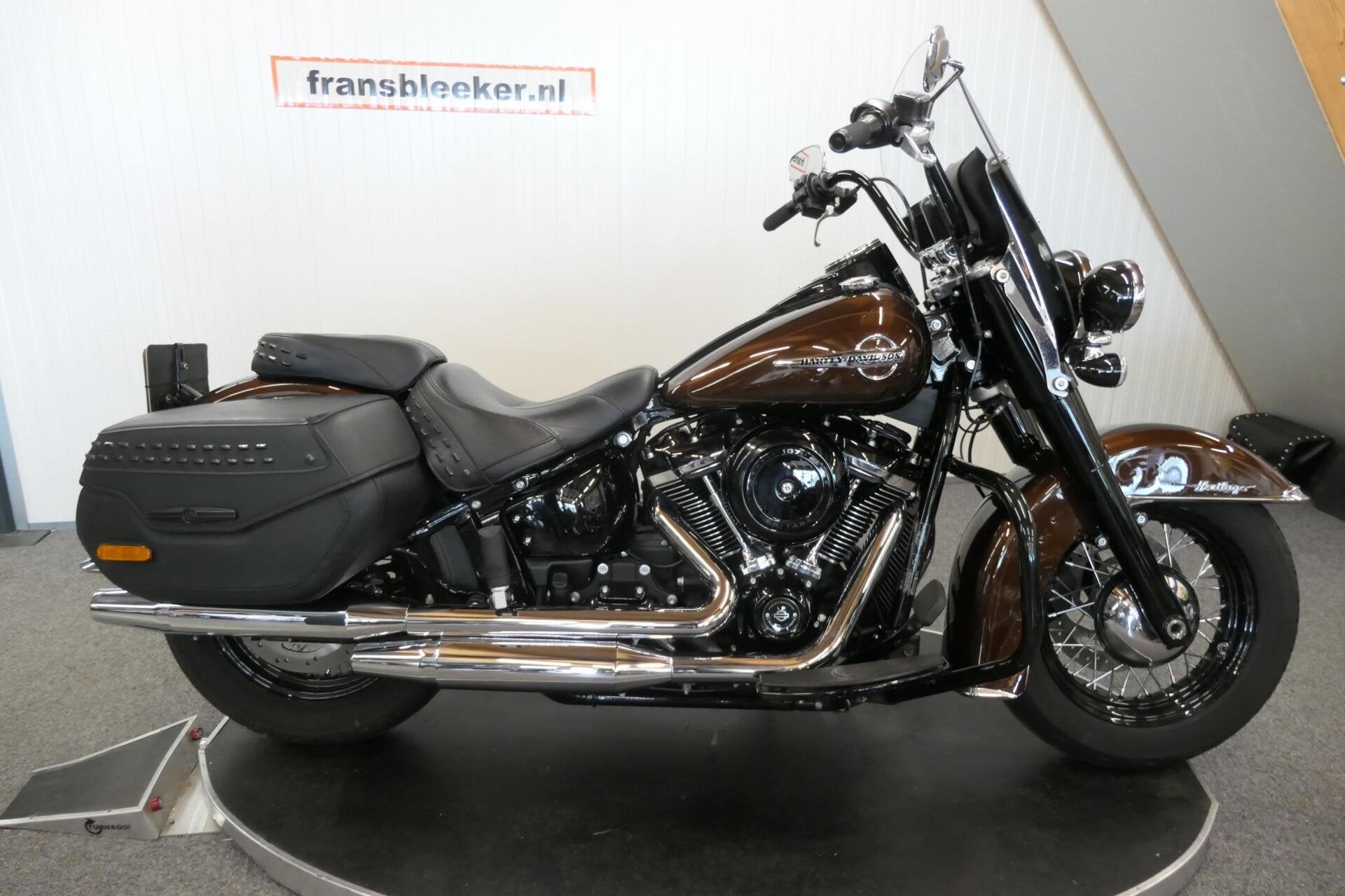 Harley Davidson 107 FLHCS Softail Heritage Classic, 1746 cc, 2280ah Rijswijk, Info@harleybenelux.com, Chopper