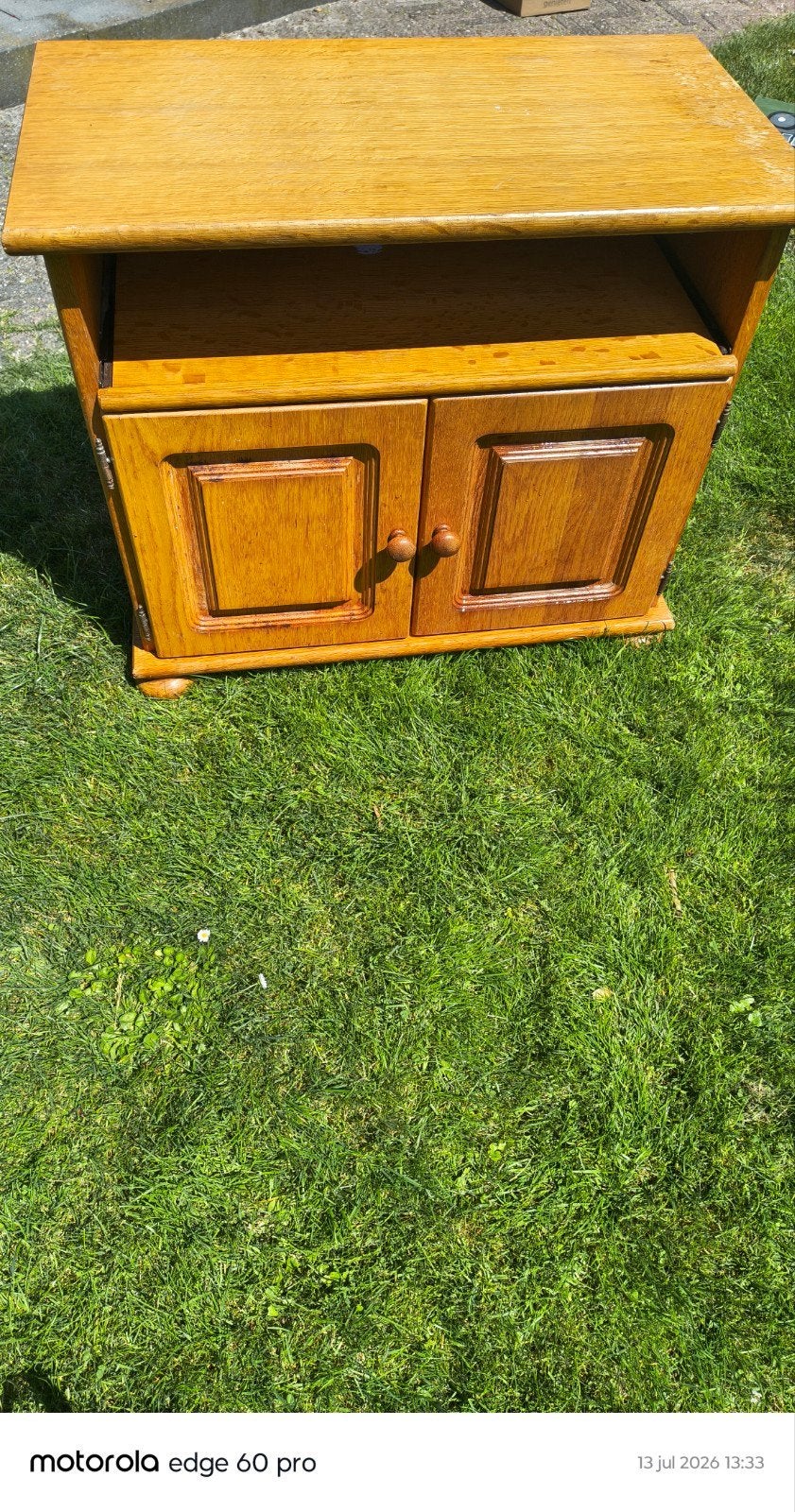 Houten TV-meubel / Kastje met deurtjes, Ophalen, Gebruikt, Klassiek, 50 tot 100 cm