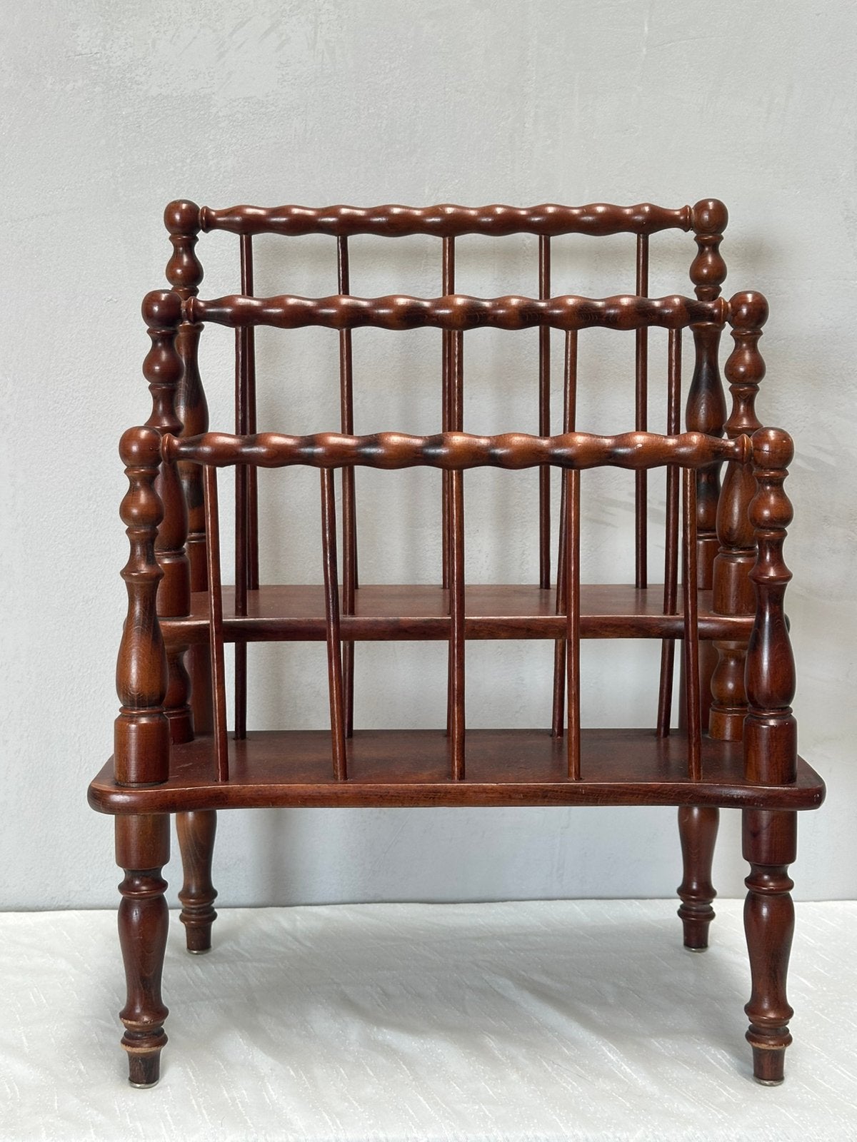 Houten lectuurrek / Canterbury, Gebruikt, Lectuurbak, Ophalen of Verzenden, X