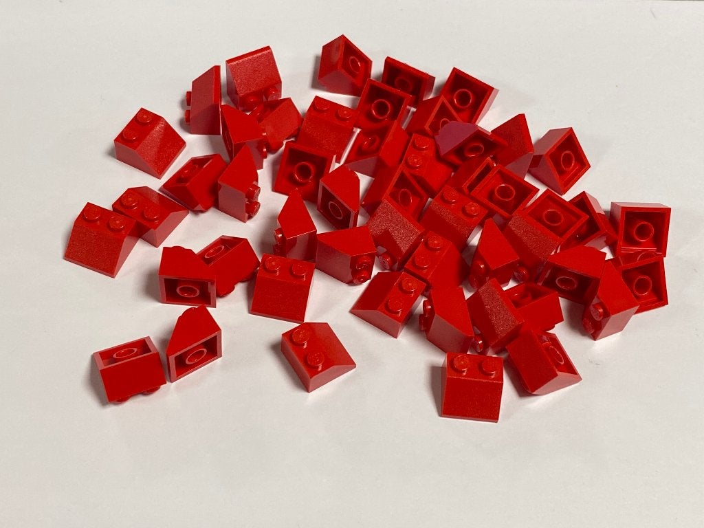 Partij 50x nieuwe 2x2 Lego dakpannen in diverse kleuren, Overige thema's, Lego, Nieuw, Ophalen of Verzenden