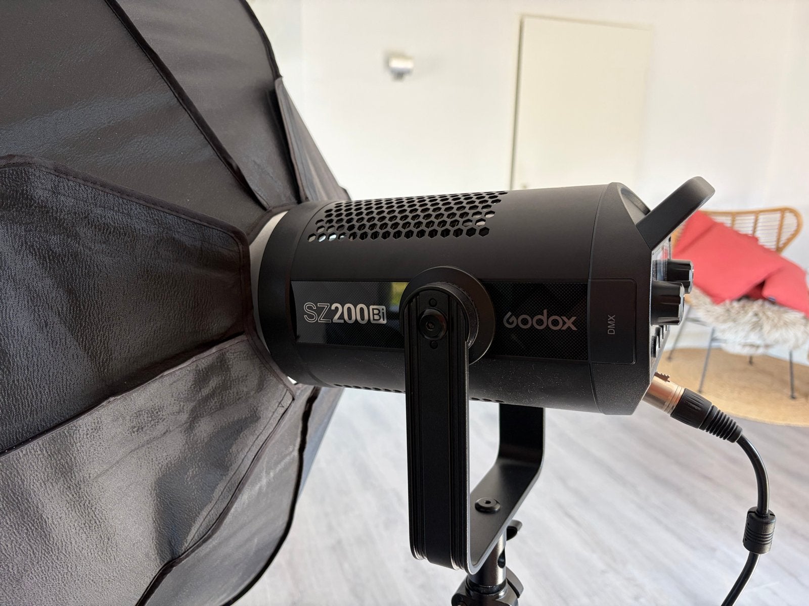 Godox SZ200Bi Zoomable Bi-Color LED Video Light incl softbox, Godox, Belichting, Ophalen, Zo goed als nieuw
