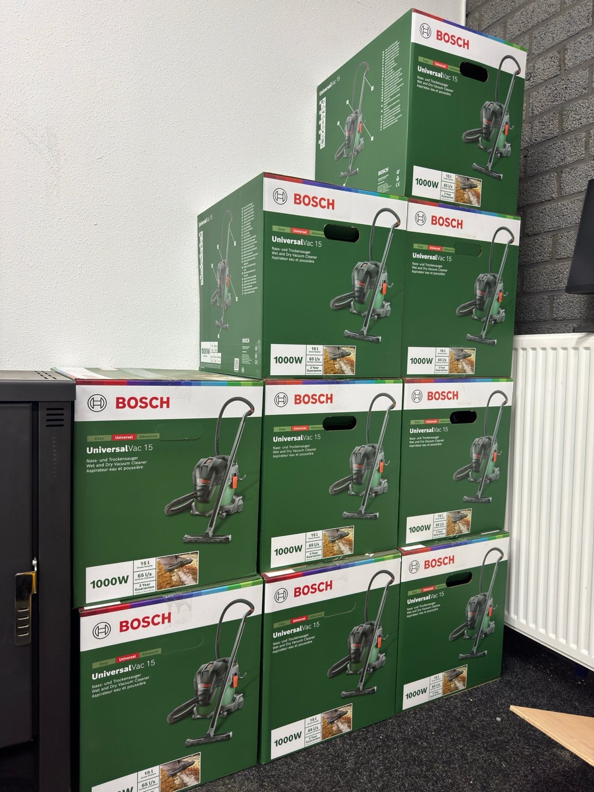 Bosch UniversalVac 15 Nat- en Droogzuiger 1000W, Witgoed en Apparatuur, Inclusief accessoires, Bosch, Nieuw, Ophalen of Verzenden