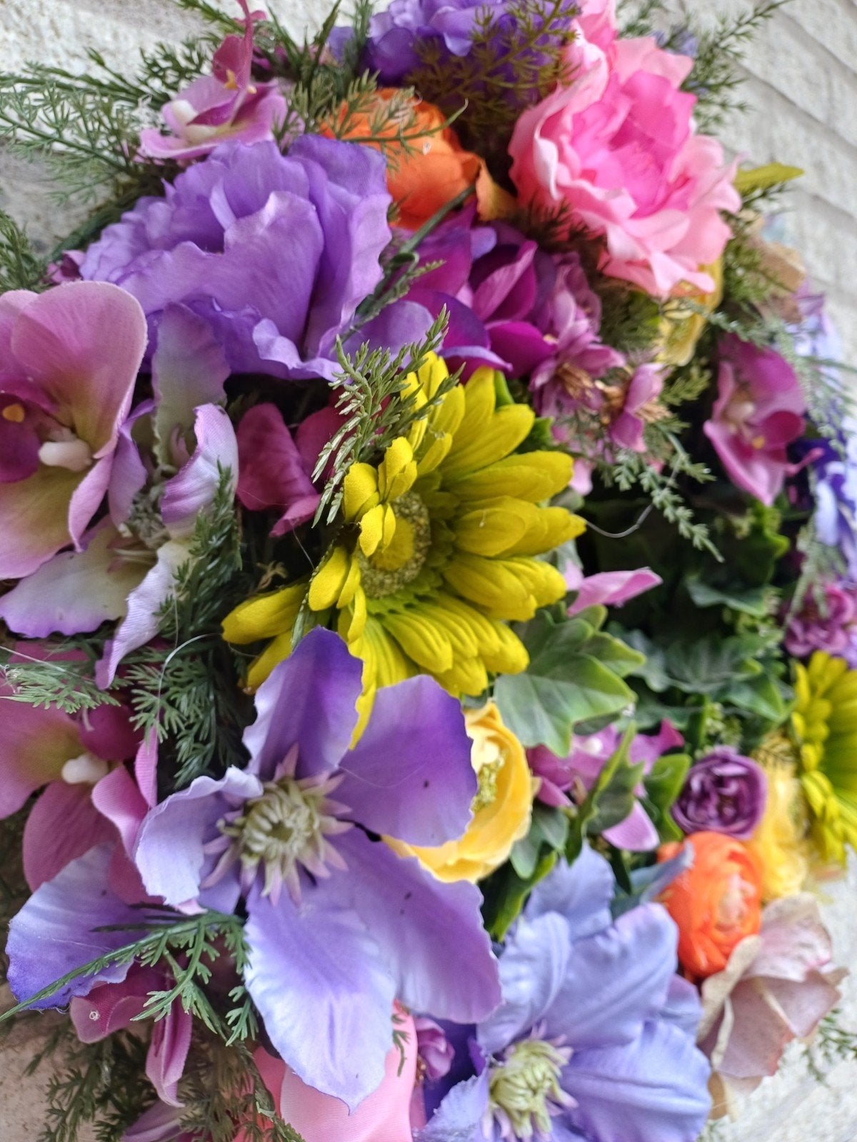Marja's Mooisten handgemaakte kunstbloemen krans, Ophalen of Verzenden, Nieuw, Krans, Kunststof