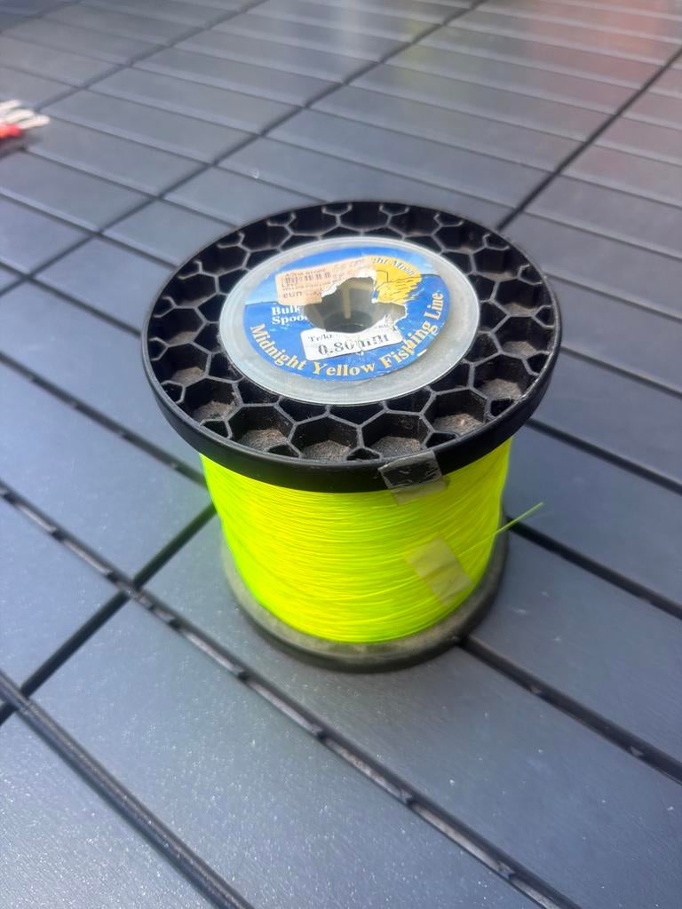 Gele vislijn 0.8 mm  trekkracht 29 kg, Ophalen of Verzenden, Nieuw, Vislijn