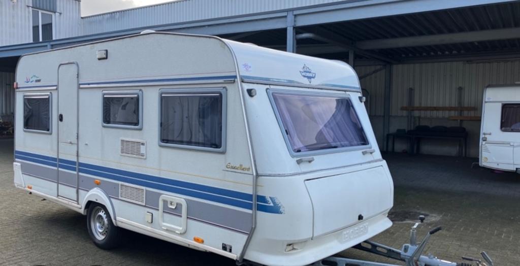 Hobby 470 UB Exellent bj 2000 inruil mogelijk!, Caravans en Kamperen, Schokbreker, Rondzit, Hobby, Dwarsbed