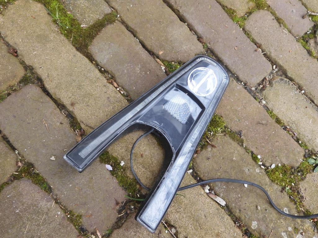 Koplamp van een Sparta E-bike, Fietsen en Brommers, Fietsaccessoires | Fietsverlichting, Ophalen of Verzenden, Gebruikt, Accu