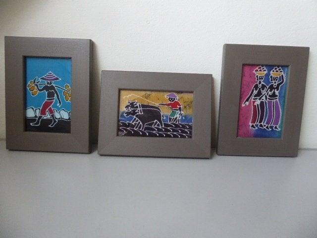 3 “schilderijtjes” van Zuid-Afrikaanse afbeeldingen, Minder dan 50 cm, Ophalen of Verzenden, Zo goed als nieuw, Schilderij