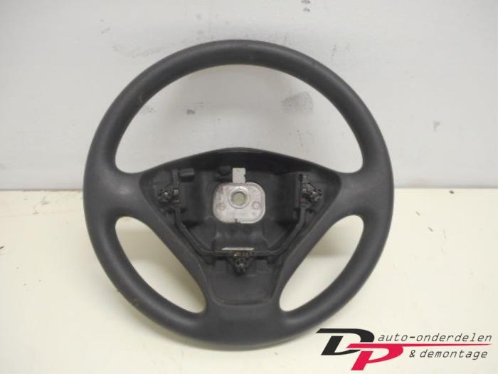 Stuurwiel van een Fiat Stilo