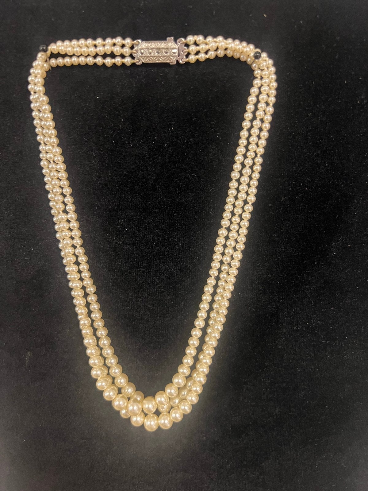 Parelketting 3 Rijen met Echt Zilver Slotje, Sieraden, Tassen en Uiterlijk, Ophalen of Verzenden, Zo goed als nieuw, Wit, Zilver