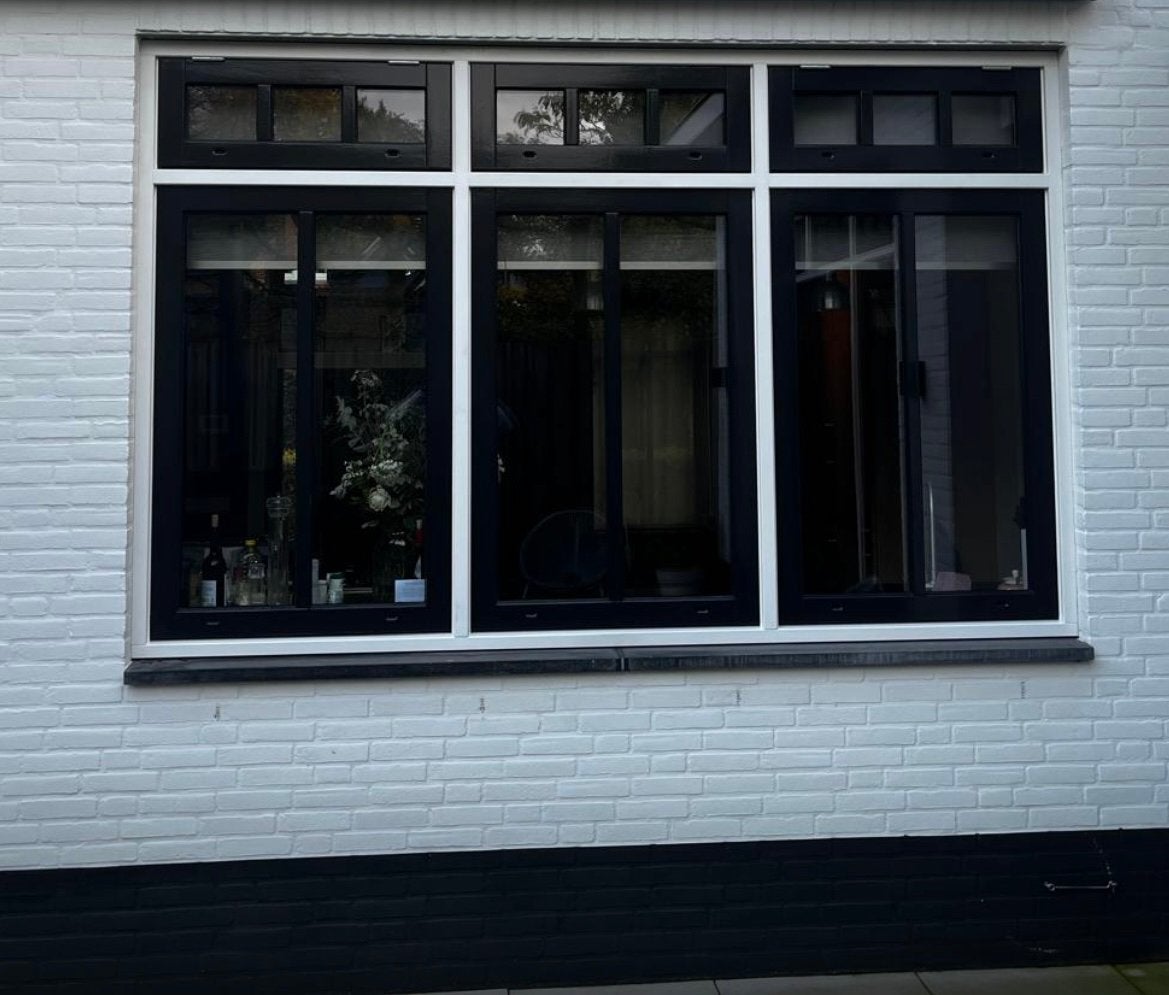 Raamkozijn inclusief HR ++  glas en hardsteen raamdorpels, Ophalen, Gebruikt, 150 tot 225 cm, Inclusief glas
