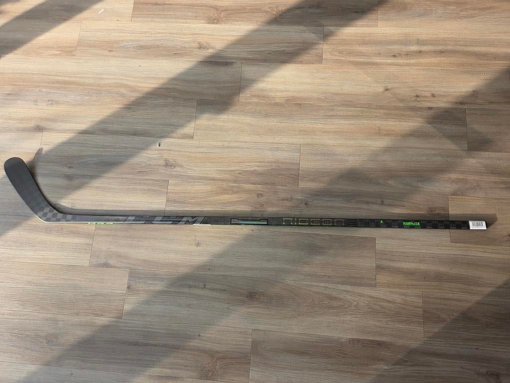 CCM Ribcor Trigger 6 Pro 85 flex, rechts, Sport en Fitness, IJshockey, Ophalen, Nieuw, Stick