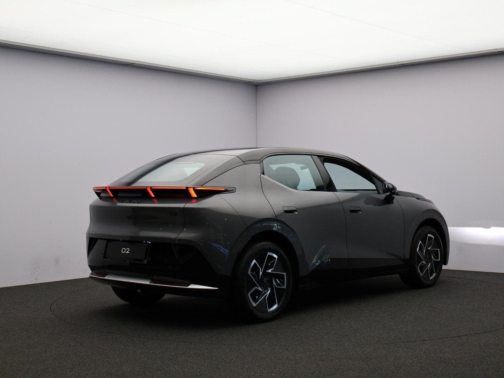 Lynk & Co 02 Core 66 kWh VOORRAADACTIE OP=OP, Automaat, Achterwielaandrijving, Automatische klimaatregeling, Nieuw