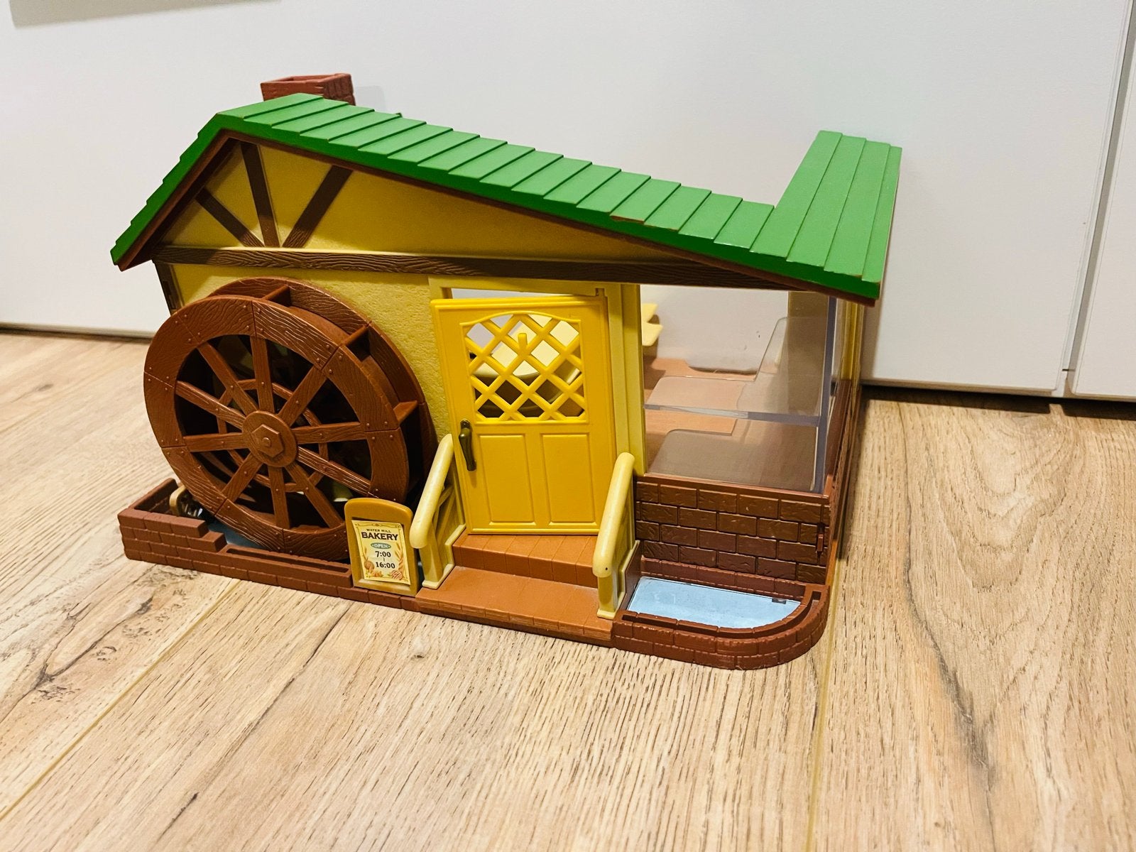 Sylvanian Families Watermolen Bakkerij Speelset, Ophalen, Gebruikt, Poppenhuis