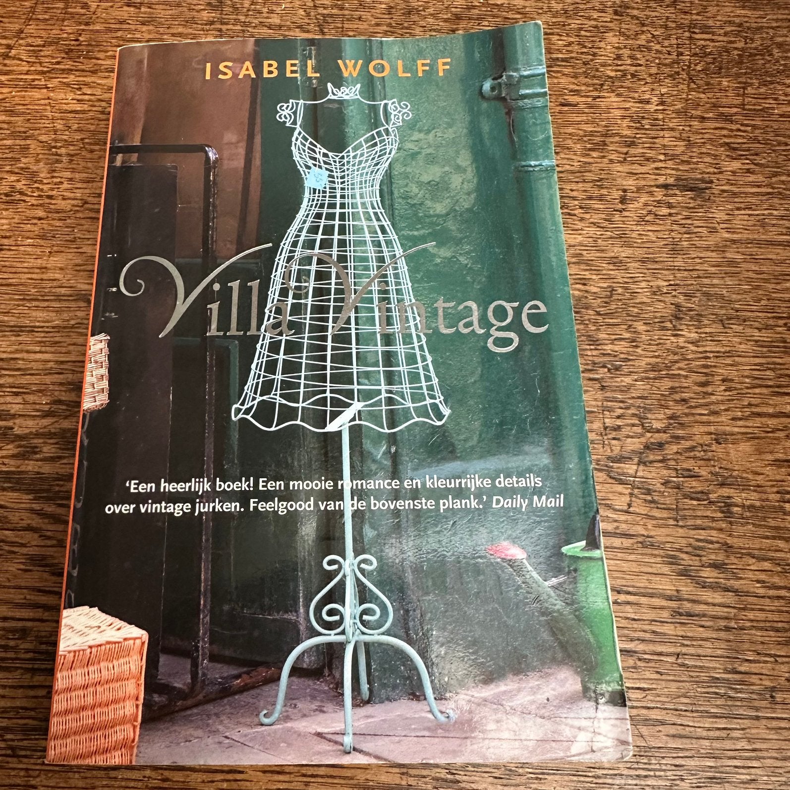 Isabel Wolf: Villa Vintage, Boeken, Ophalen of Verzenden, Zo goed als nieuw