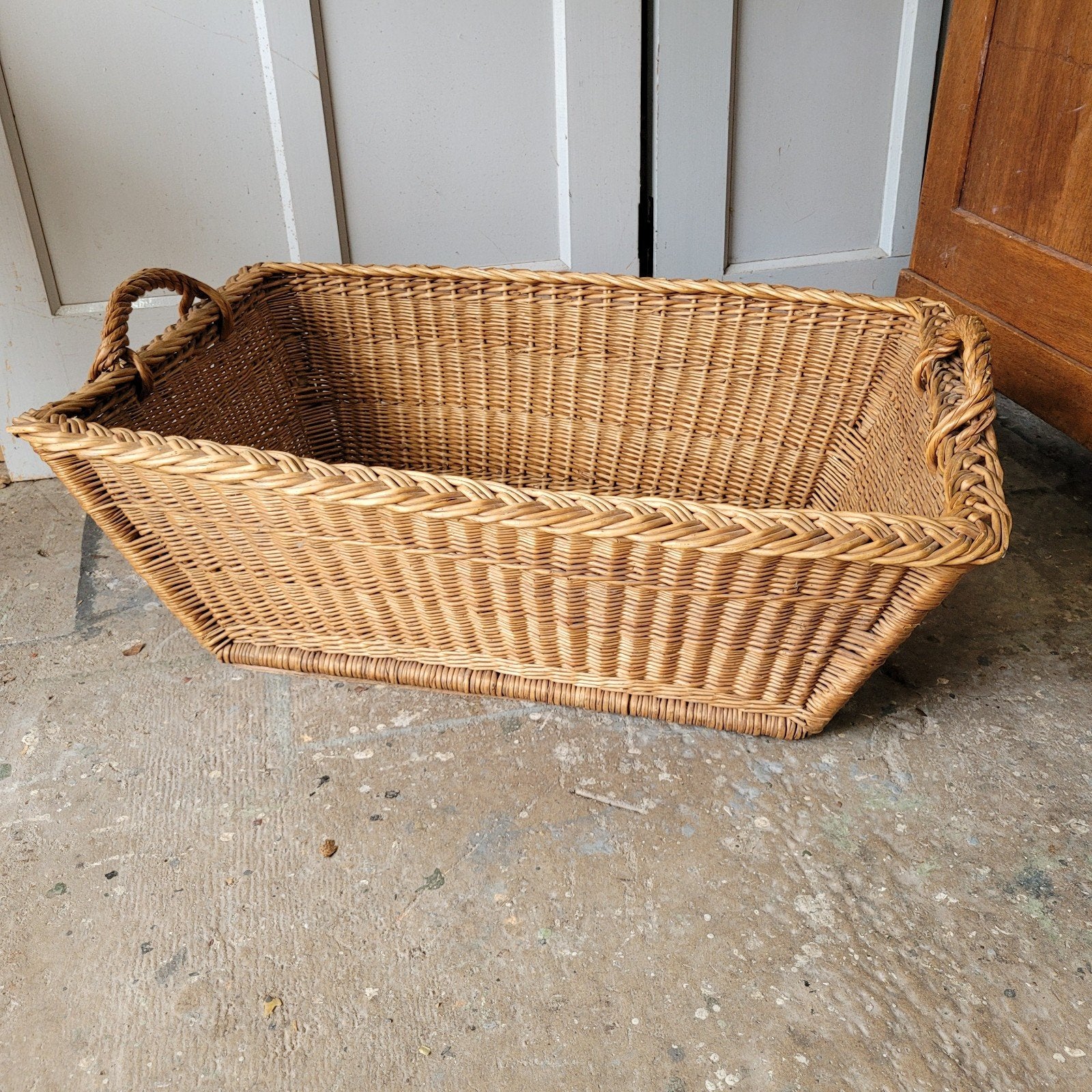 Brocante oude mand wasmand houtmand opbergmand, Ophalen, Gebruikt, Brocante La Campagne, Rian.verbeet@gmail.com